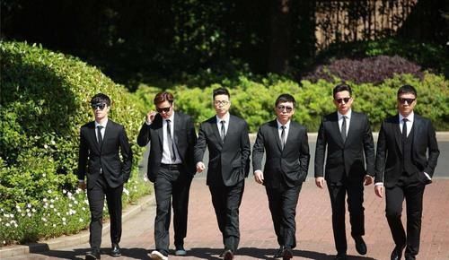 王征宇|內容“借鑒”《極挑》,情懷“引用”《跑男》,這檔綜藝還剩啥?