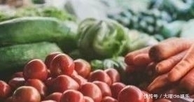 更佳|润肠抗衰护血管,维C含量是苹果10倍和这种食物一起吃营养更佳