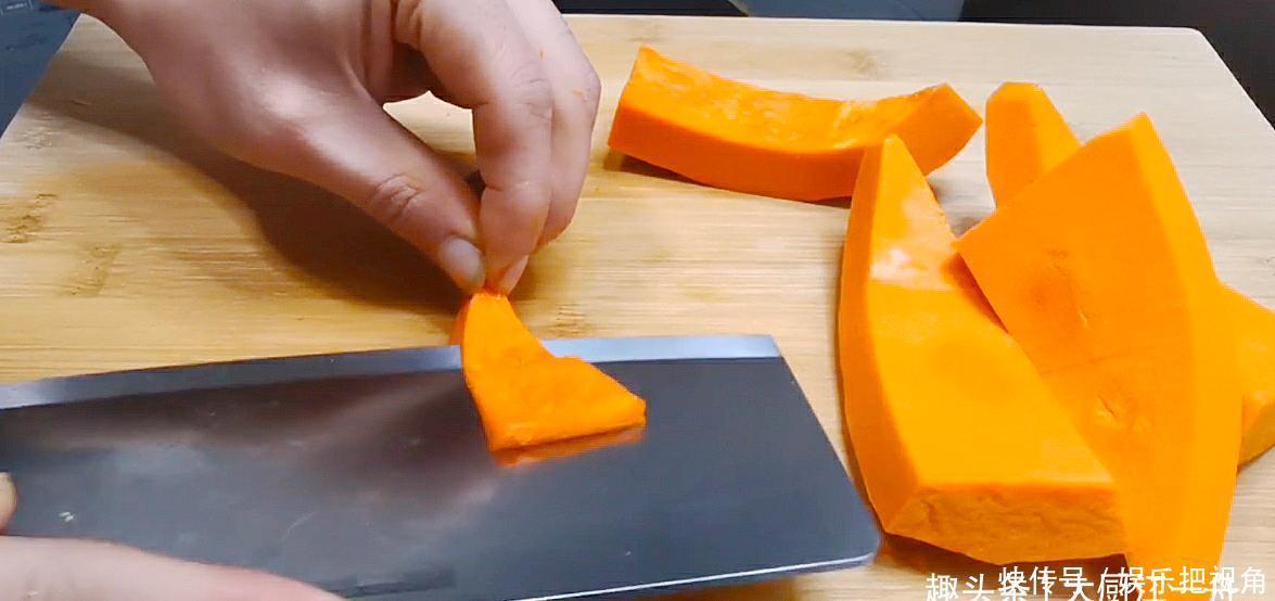  学会|天冷后多吃红枣，学会这种做法，红枣口感爽滑有弹性，营养又好吃