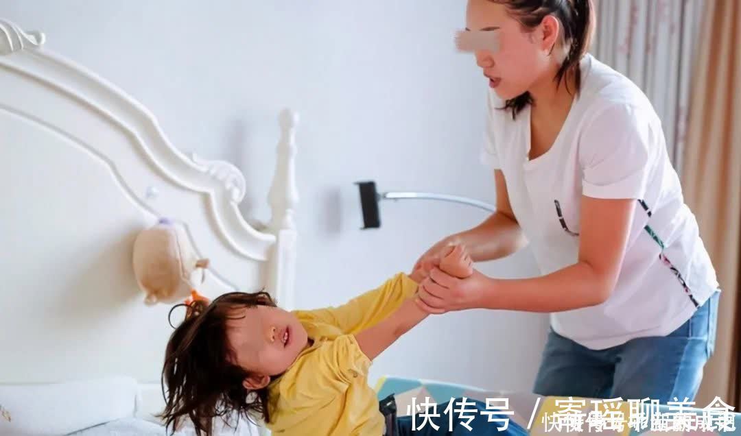 孩子|叫孩子起床很困难?看看日本妈妈是怎么做的,学会了省心又省力