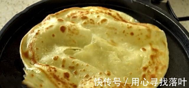 面粉|教你家常油饼简单做法,掌握窍门,咸香柔软又多层!