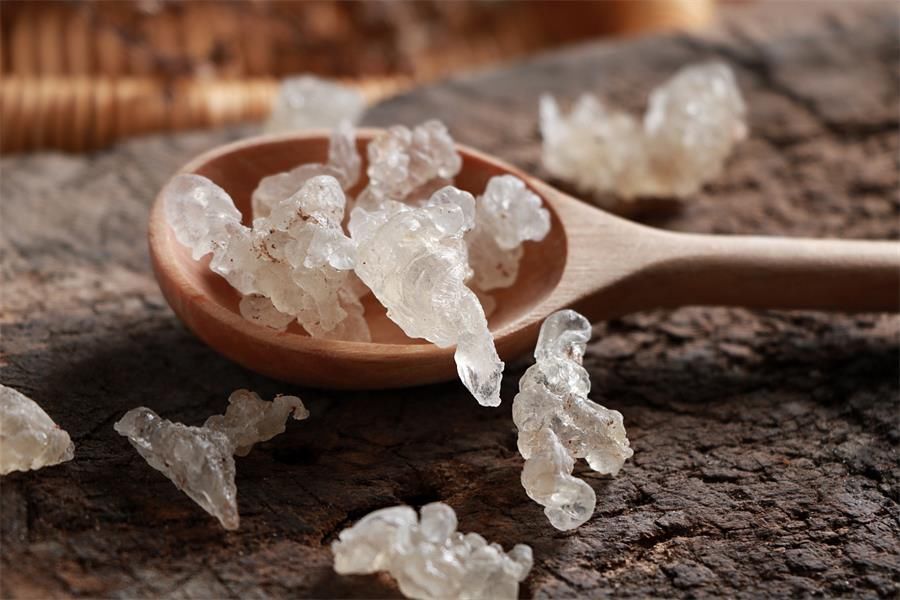 皮肤|女人不想老太快,四种零食换着吃,补充胶原蛋白,做岁月不败女人