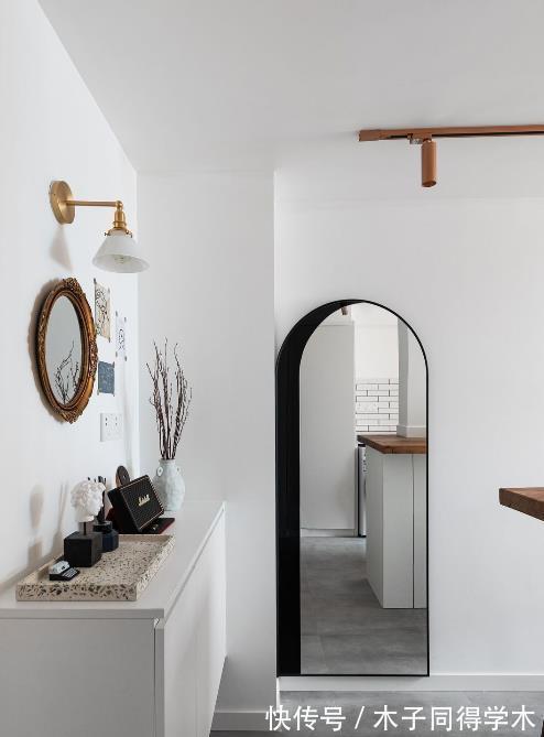 复式照|要是一个人过，就买下一套20㎡小复式照他家装，太潇洒了