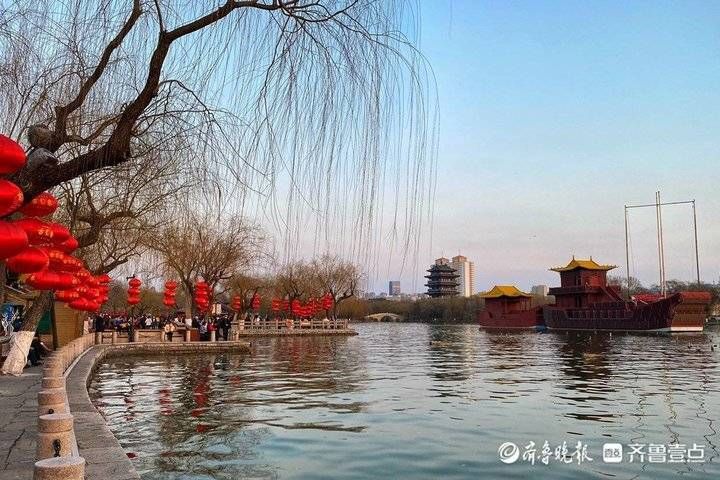赏梅|就地过年春在身边|节日气氛喜洋洋!济南大明湖赏春游园走起