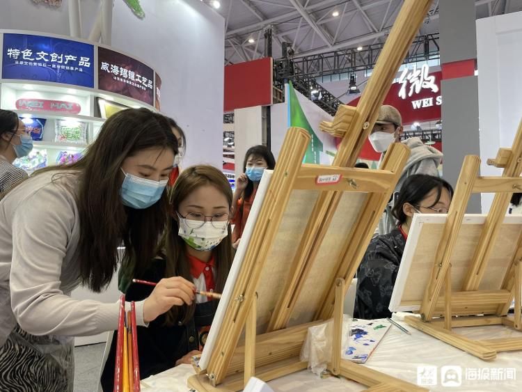 绘画|透过博览会“窗口” 看中国油画小镇的魅力与活力