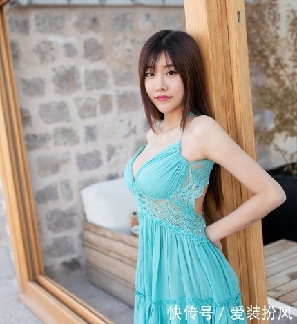 柔美|温文尔雅的紧身打底裤美女,柔美的身材,让人心动不已!