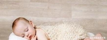 抬头|宝宝3个月抬头不好,怎么回事?