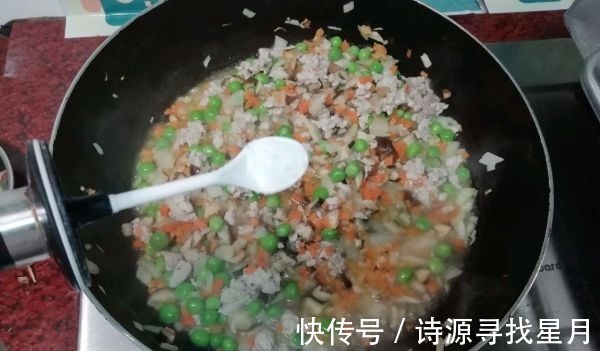 汤汁|糯米烧麦怎么做才好吃，和面和馅都有技巧，米粒吸满汤汁肉香四溢！