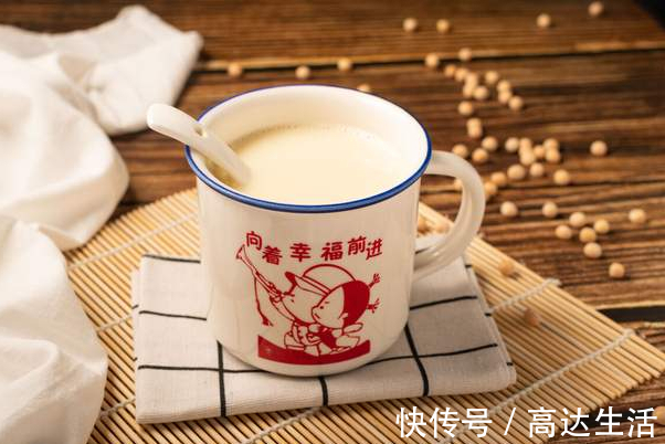 残渣|打豆浆时,泡完不要直接打,多做这一步,豆浆细腻爽滑,没有残渣