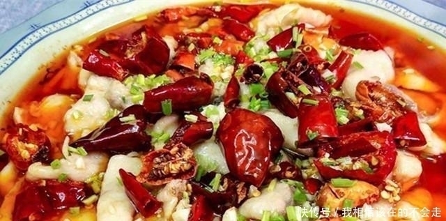 食物|在哺乳期,这几类食物要少吃,很容易影响母乳质量