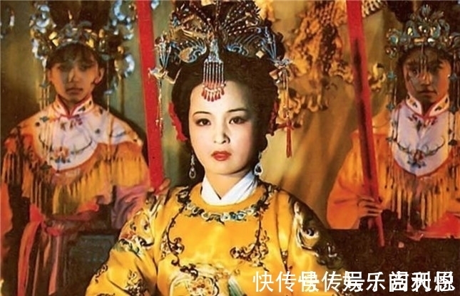 贾母!红楼梦:元春在宫中的地位处境如何?刘姥姥的预言一针见血