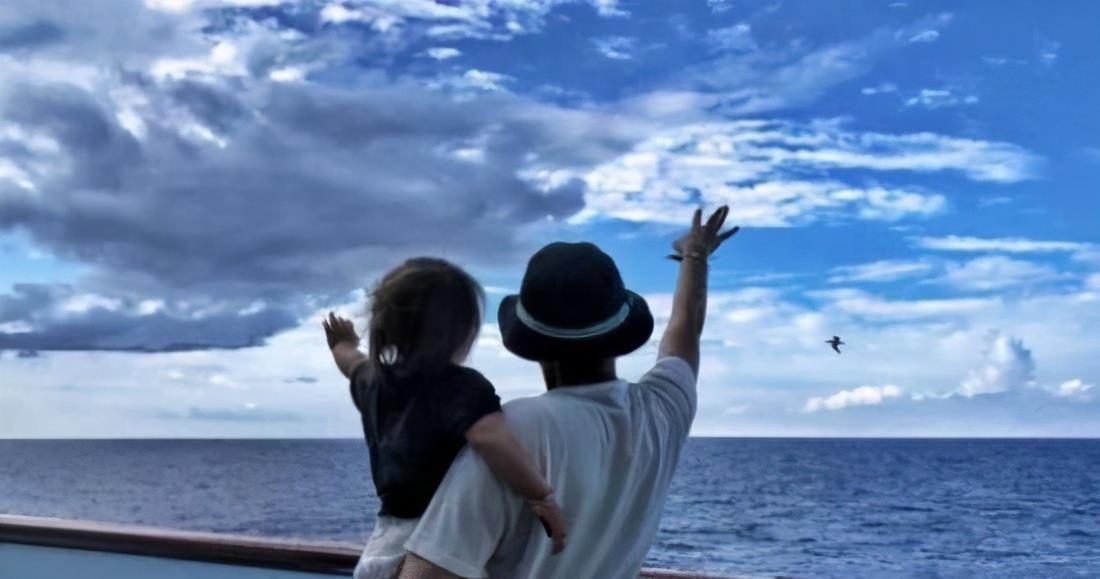 生子|29岁叶海洋花50万买精生子,一个人当爹又当妈,现状让人羡慕