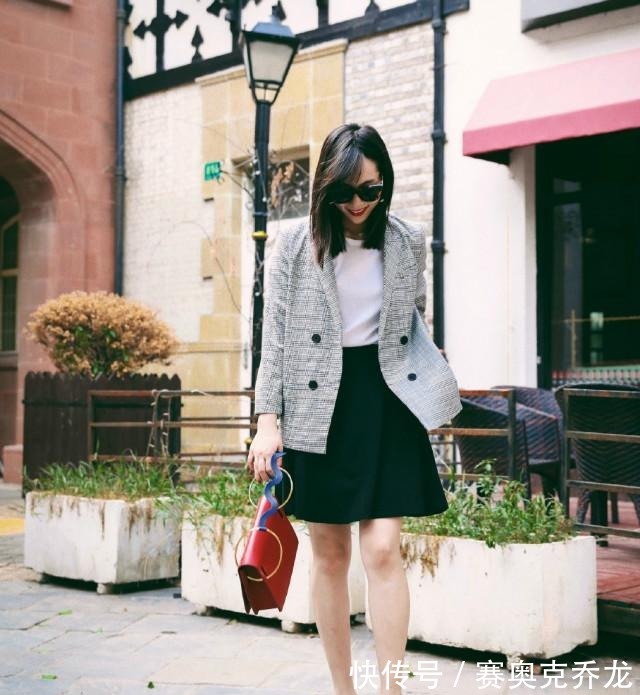 秋季|小西装+半身裙=这才是我们想要的秋季时尚,提升气质又高级!