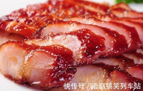 轻轻一咬,细细一嚼,外甜里嫩,由内而外溢出一丝甜甜的肉香