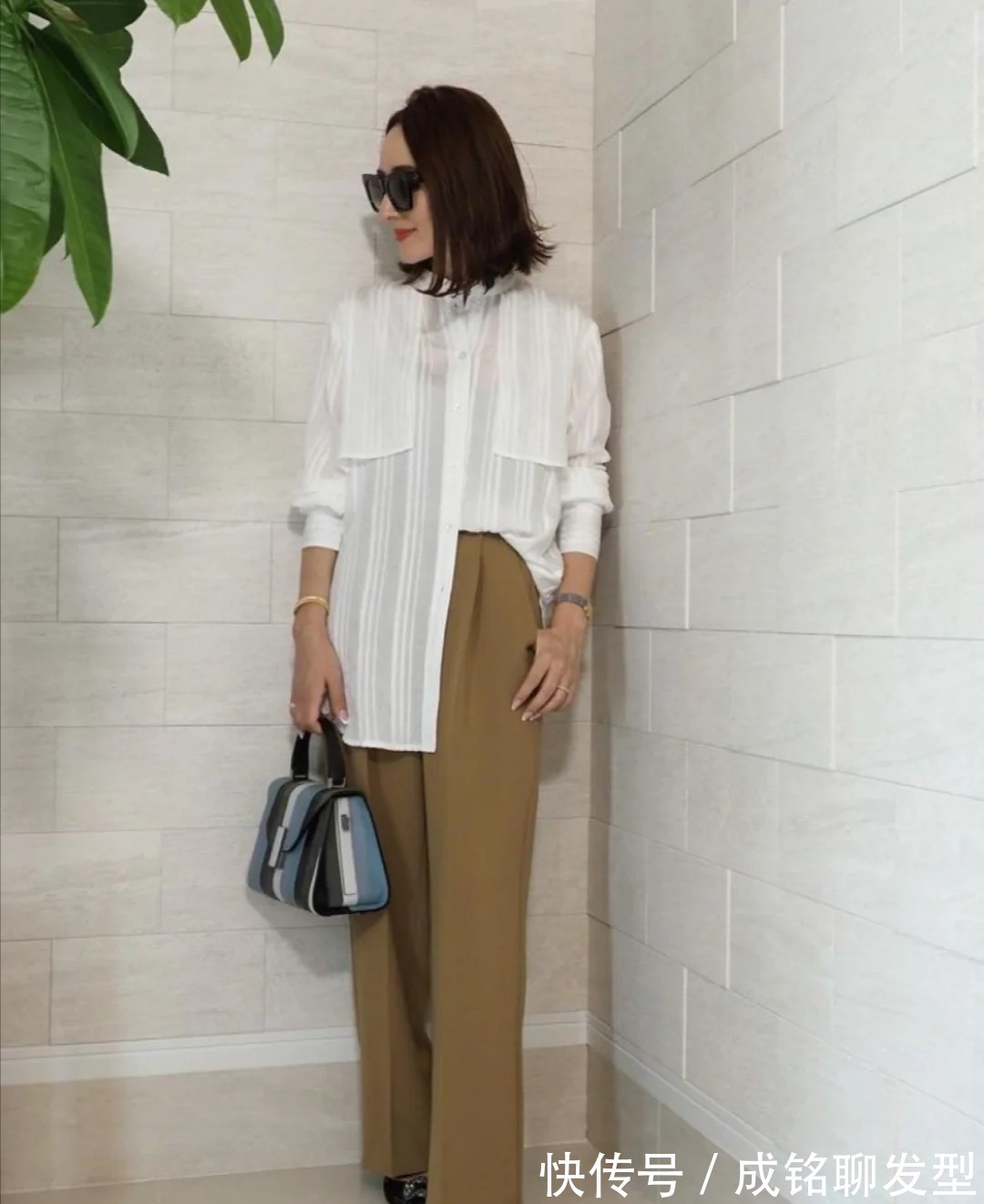 黑色|中年女人早秋别乱穿衣,学习日本主妇的减龄穿搭,时髦又有高级感