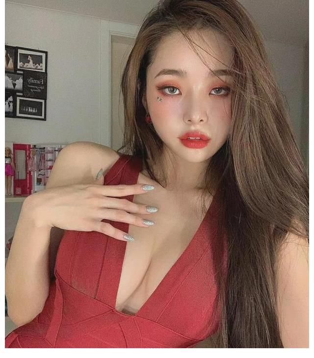 宋智雅因穿假货被韩国网友开除国籍!讽刺她是中国人?