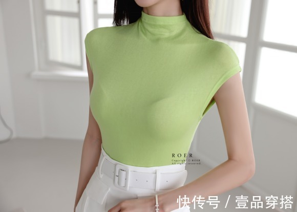 孙允珠|女神孙允珠高清时尚搭配:炫烁金绿简约都市丽人无袖裙