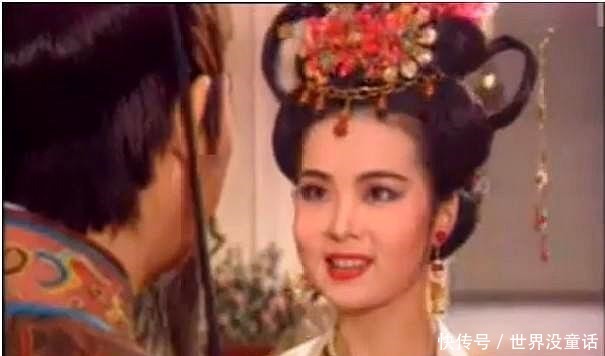 张丽华花开花落不长久,落红满地归寂中!