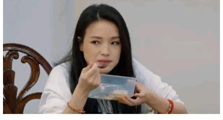 舒淇|舒淇工作餐曝光，一個(gè)雞蛋配兩根香蕉，娛樂圈太現(xiàn)實(shí)