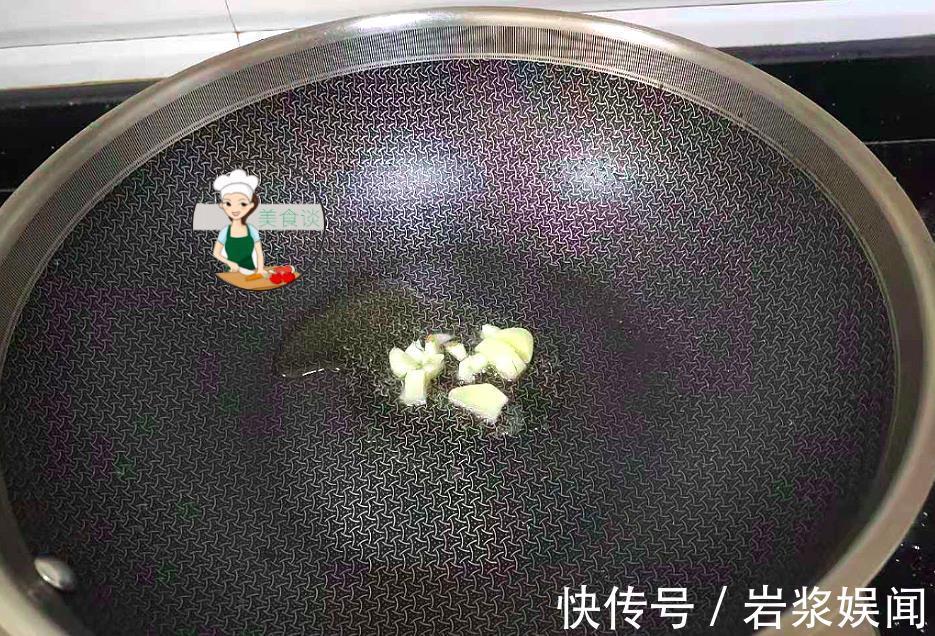 泡软|立秋后，最该吃的不是黄瓜，而是此，生津润燥，加料简单一炒真香