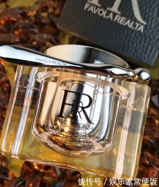 护肤品 想美白 不用去美容院也可以 让你逐步变白的有效护肤品!