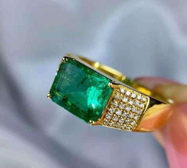 收藏祖母绿，优先这3个产地，其它产地的，大多数都是“垃圾”