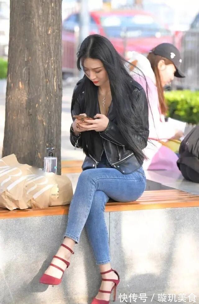 时髦 逛街如何显时髦看牛仔裤“脸色”行事,会有意想不到的收获