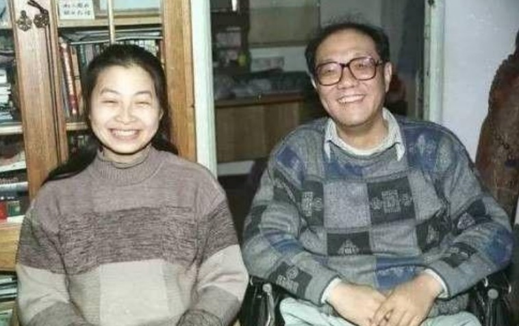 21岁瘫痪,31岁写作,59岁去世后捐赠器官,两个女人救了史铁生