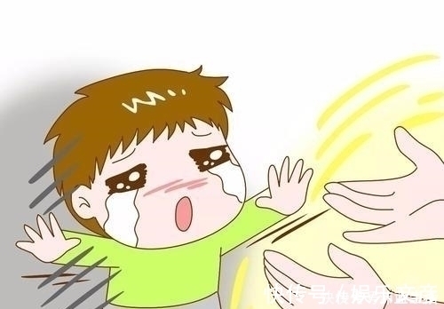 男娃儿|6岁男孩被爸爸忘在车内,太阳暴晒3小时,打开车门后发现意外惊喜