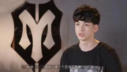 胡海泉|《哥哥》里5位“高端玩家”,你以为的躺赢,其实背地里八面玲珑