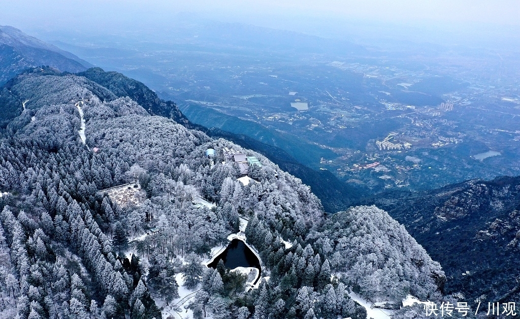 冬至后，爬山泡天然温泉来江西