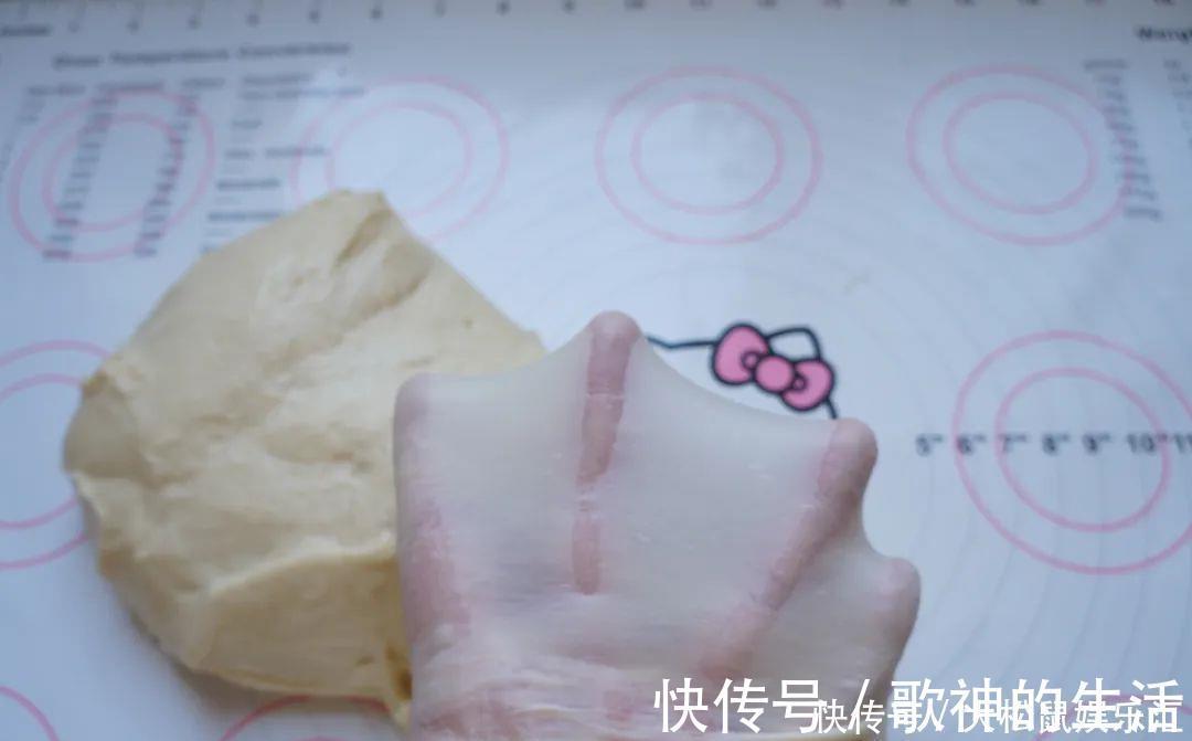 可口|一次发酵豆沙餐包的做法，制作简单，松软可口，超好吃