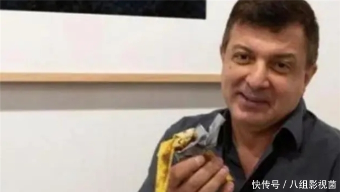 艺术品!85万一根天价香蕉,在展会上被饥饿的游客一口吃掉,游客结局如何