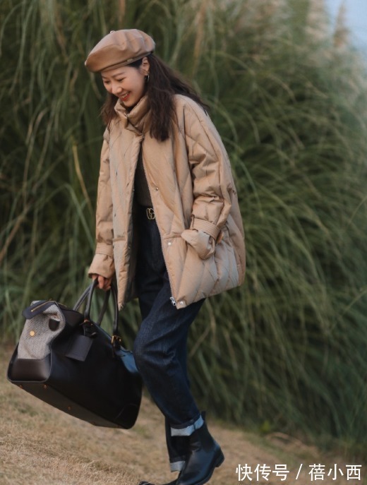 小姐姐 今年流行这4种“羽绒服”,搭配牛仔裤、半身裙时髦又洋气