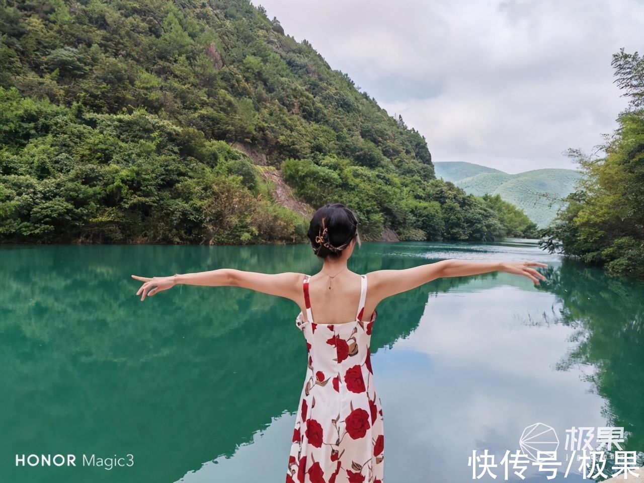 荣耀m繁华自然自由反转，忙里偷闲度个假，畅享精致感生活