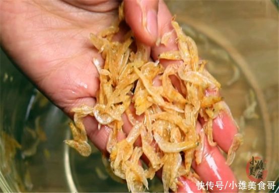  钙含量|家里吃虾皮的快看看，老渔夫无意说漏嘴，买错等于扔钱，长见识了