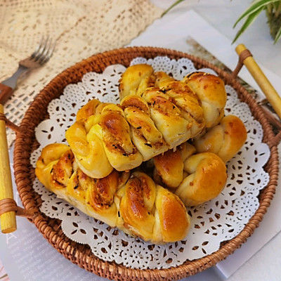 #我心中的冬日限定#肉松小卷面包