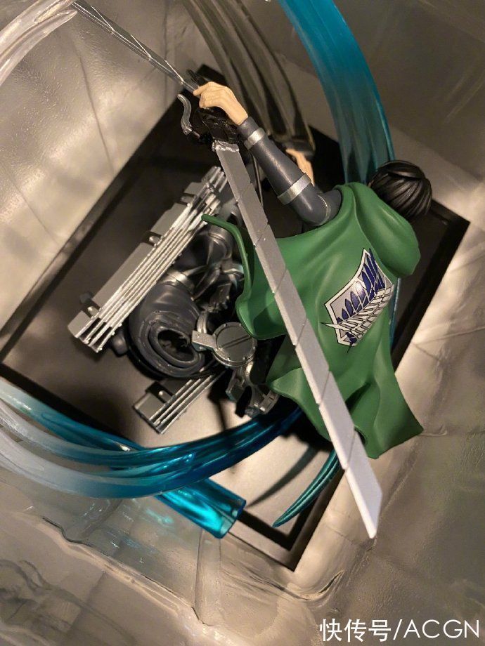 联动|巨人联动手办疑似翻车,兵长脸肿得像被蜜蜂蛰了一样