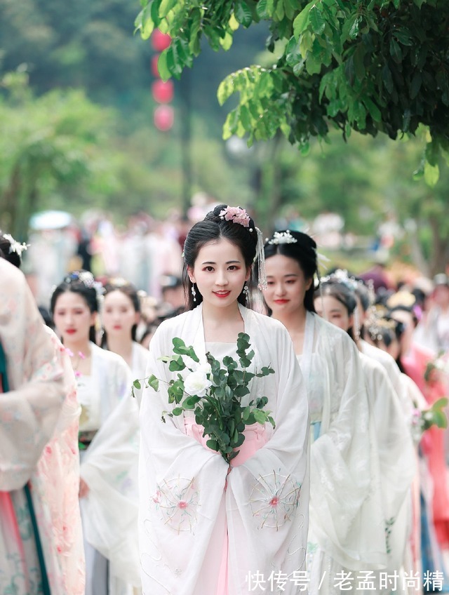 汉服$汉服古风兴起真的有必要吗?是不被认可还是欣赏不来它的美?