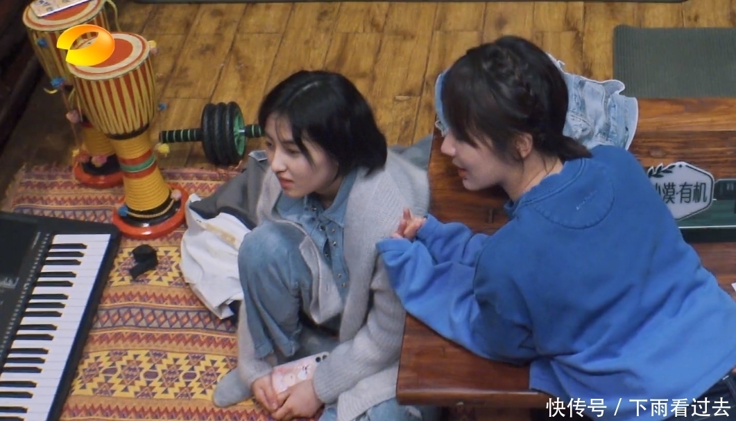 我的姐姐|《向往5》杨紫成为催化剂,张子枫话痨属性被激活,之前太内向?