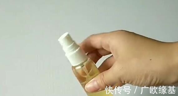 抽剩下的烟头别扔，放进水中泡一泡，这3个用途，很多家庭都需要