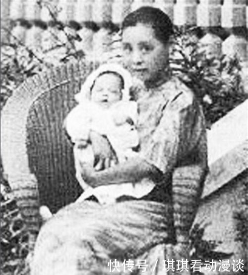 张幼仪|1988年张幼仪去世,墓碑上刻的4字,是她对前夫徐志摩最后的惩罚