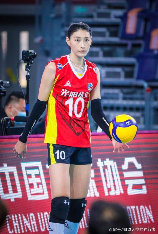 上海队|有遗憾也有收获,上海女排夺得季军,小将成长可喜,明年可期