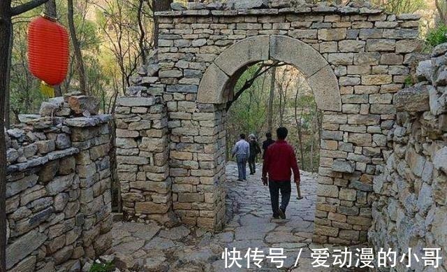 树龄|被《红高粱》带火的古村，已有564年历史，被誉为中国最美古村！