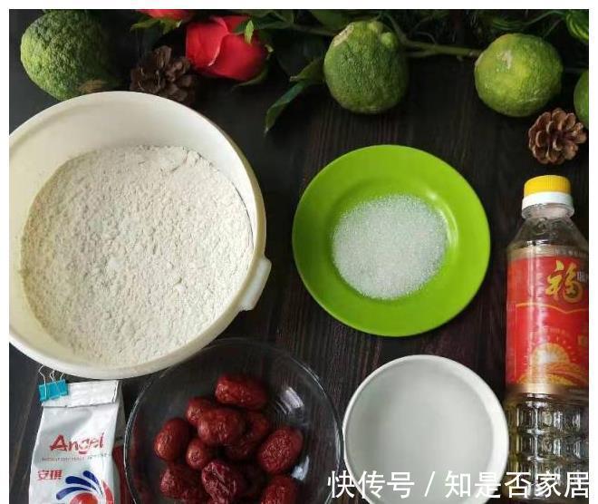 制作过程|蒸一锅红枣开花馒头，枣香十足好看又好吃，营养健康又美味
