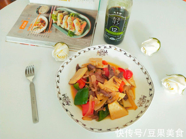 昆布|每次做这道腊肉炒冬笋，隔壁小孩都会来敲门