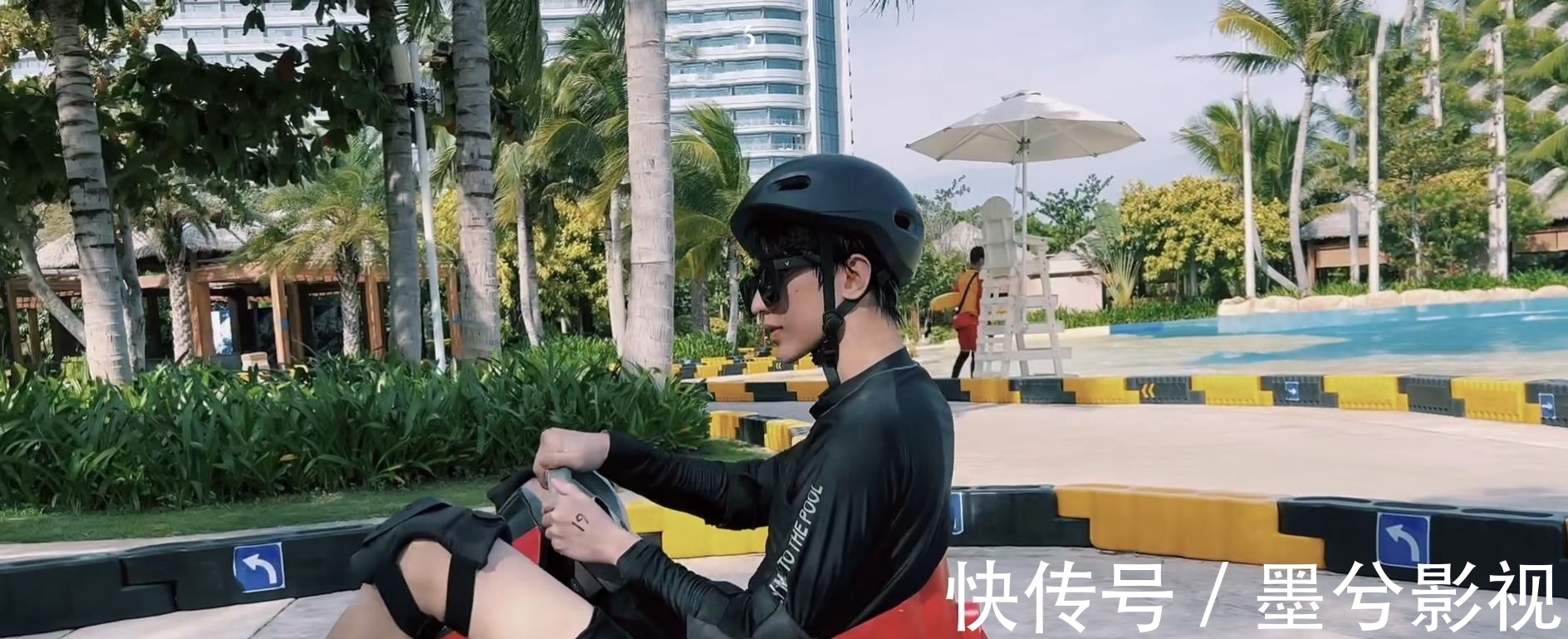 蔡徐坤活久見系列,粉絲:苦等四年啊