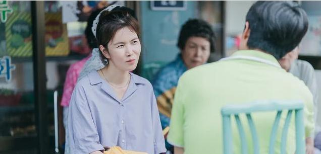 回看《海岸村恰恰恰》的多个配角,浓浓的人情味下引发共鸣