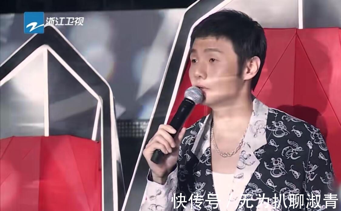 依加输得意难平?其实四位导师都有暗示,只不过李克勤挑明了而已