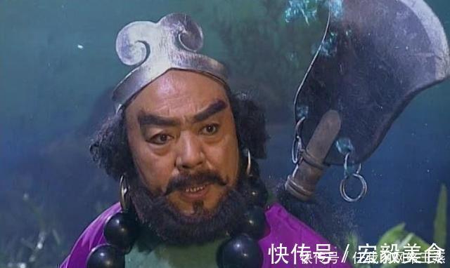 老师@学生出上联“八戒洗澡,猪下水”调侃胖老师,谁知老师的下联更牛